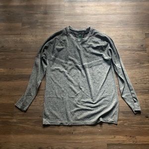 Athletic long sleeve